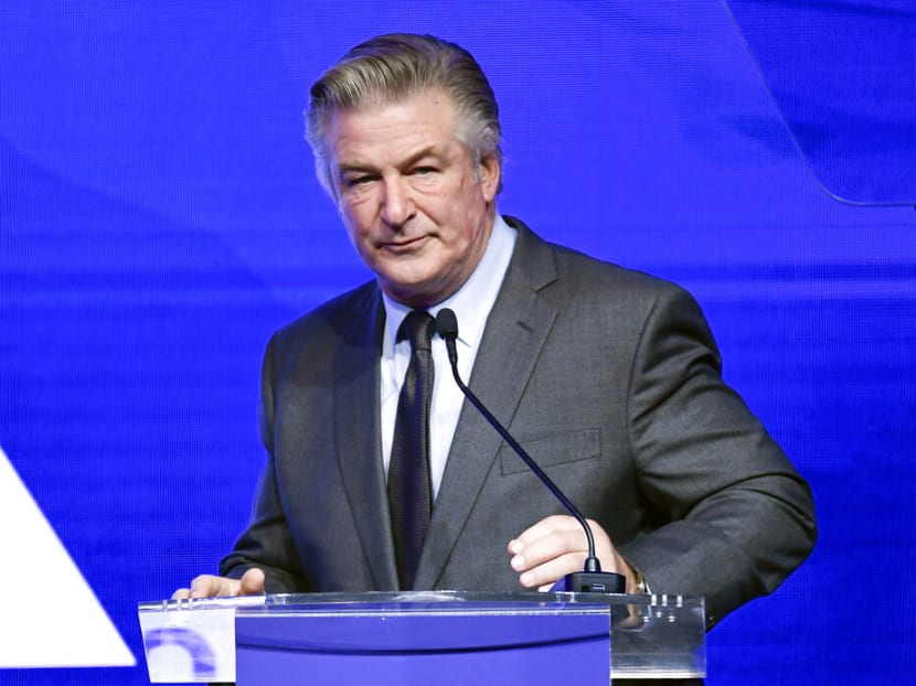 Alec Baldwin surrenders phone for shooting probe into fatal shooting Alec Baldwin surrenders phone for shooting probe into fatal shooting