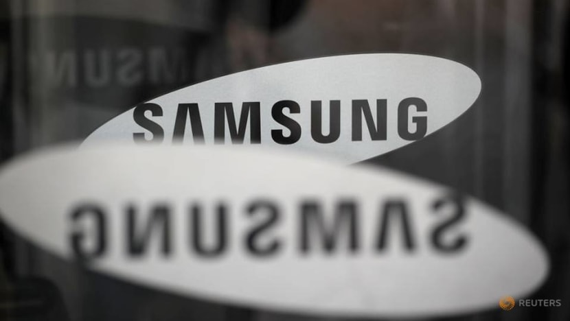 Samsung seeks alternatives to Japanese suppliers in trade row Samsung seeks alternatives to Japanese suppliers in trade row