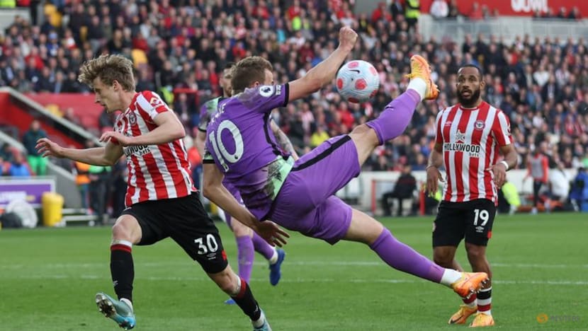 Stuttering Tottenham held by Brentford in stalemate Stuttering Tottenham held by Brentford in stalemate
