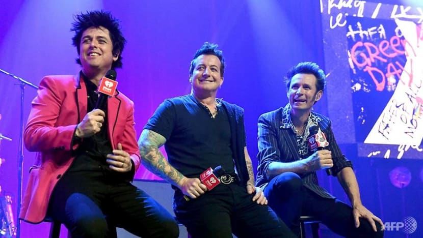 Green Day cancels concert in Singapore due to COVID-19 Green Day cancels concert in Singapore due to COVID-19