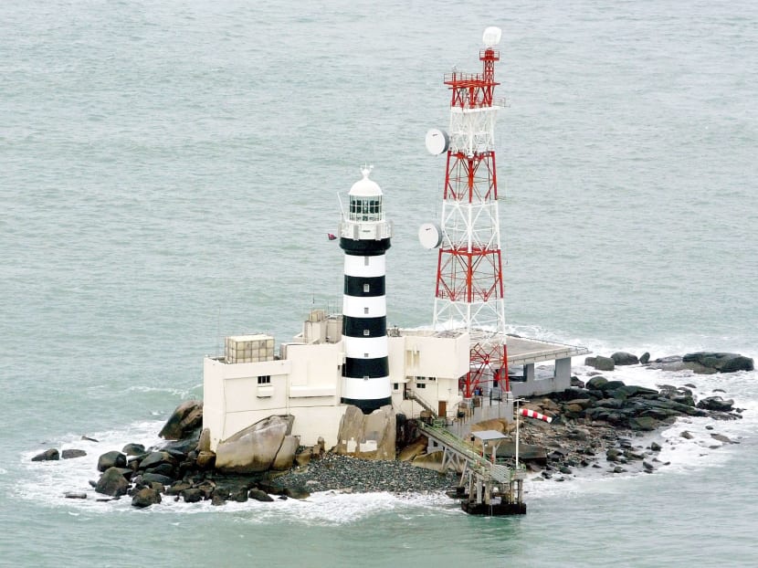The island of Pedra Branca, where Singapore administers a lighthouse, sits at the entrance to the Singapore Strait about 30 km (19 miles) east of the city state and 15 km off peninsular Malaysia's southern coast.