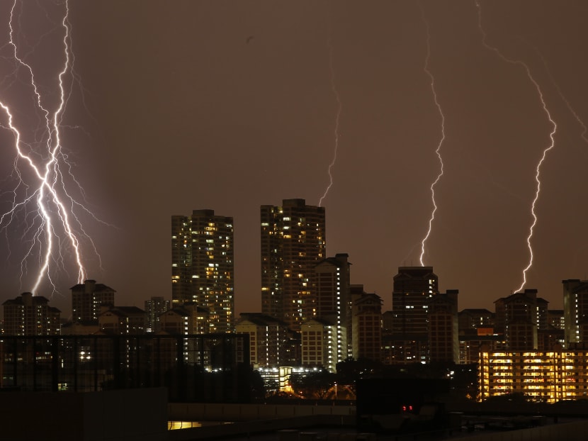 Lightning can heat the air it passes through to temperatures of over 27,000 degrees Celsius, which is hotter than the surface of the sun. TODAY file photo.