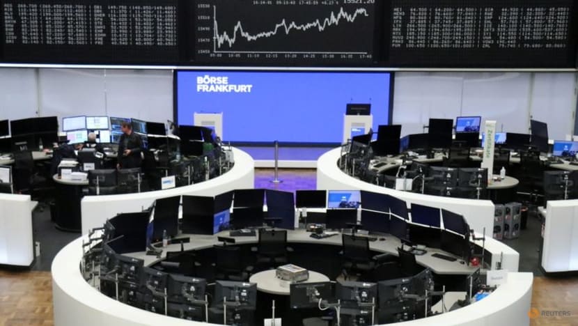 Dow posts record closing high, stocks gain for 3rd week; dollar dips Dow posts record closing high, stocks gain for 3rd week; dollar dips