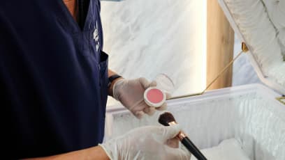 Got Unused Make-Up Products? Donate It To This Funeral Company For Embalming Purposes 