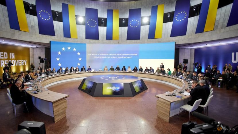 Air raid sirens sound in Kyiv during visit by European leaders Air raid sirens sound in Kyiv during visit by European leaders