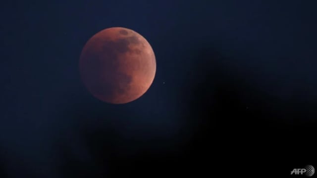 月全食掩天王星 今晚登场错过再等00年 8world