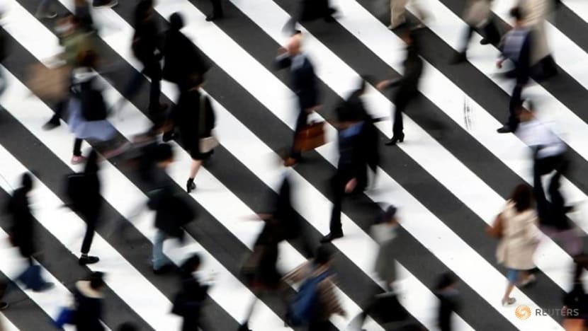 Japan March real wages rise for 2nd straight month Japan March real wages rise for 2nd straight month