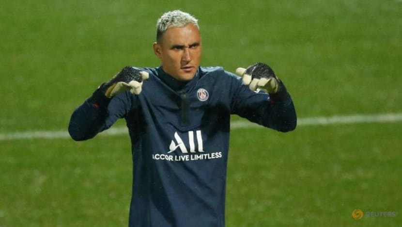 Football: PSG in good hands with super keeper Navas Football: PSG in good hands with super keeper Navas