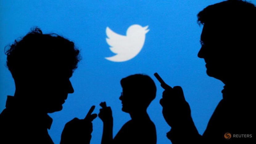 Twitter lets users sideline unwanted direct messages Twitter lets users sideline unwanted direct messages
