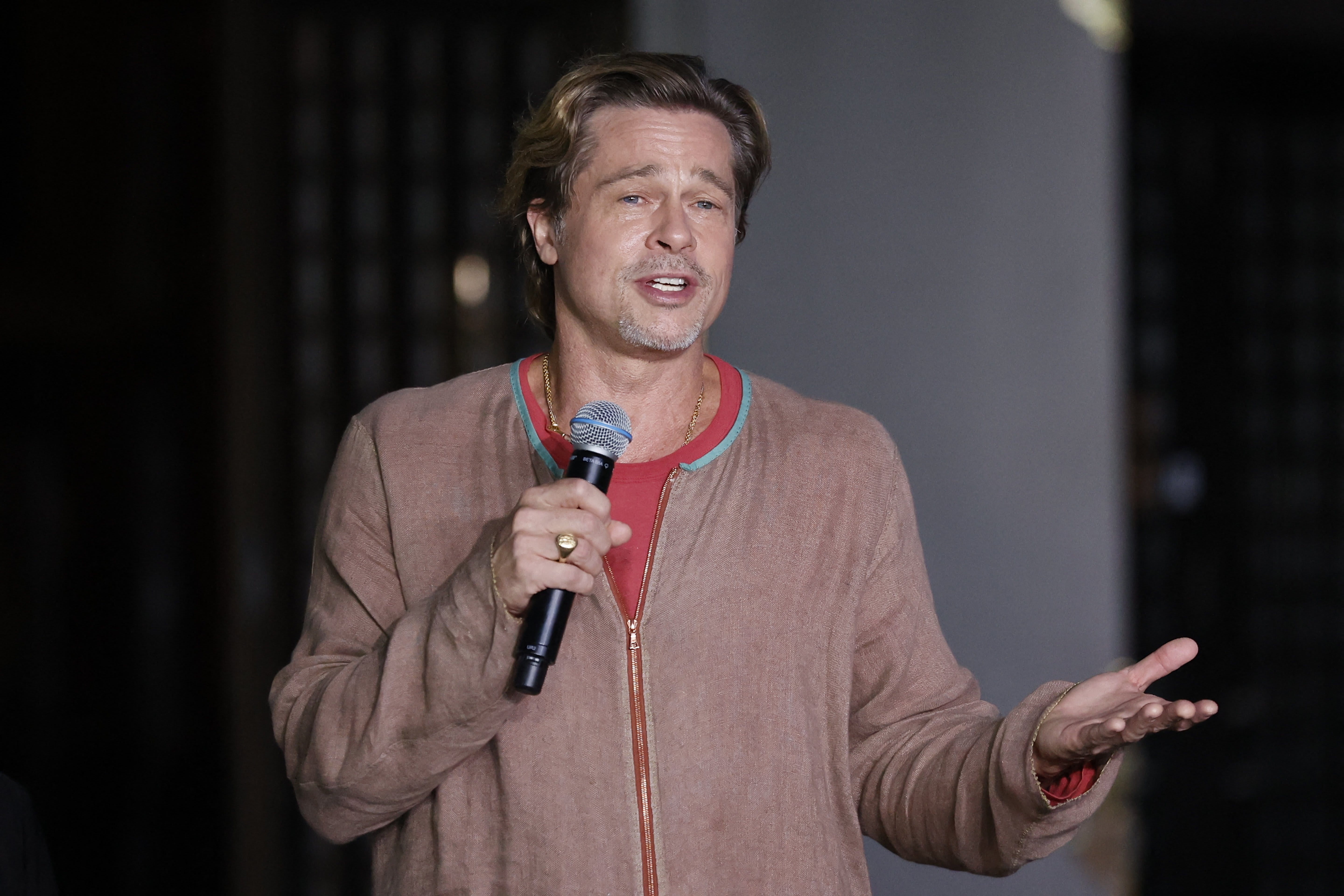 Brad Pitt Makes Debut As Sculptor In Finland Art Gallery Brad Pitt Makes Debut As Sculptor In Finland Art Gallery