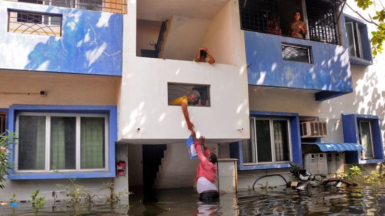 Hundreds still stranded, plants closed in India's flood-hit Chennai