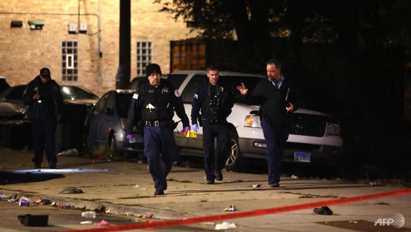 US Halloween night shootings kill one, injure about 20 US Halloween night shootings kill one, injure about 20