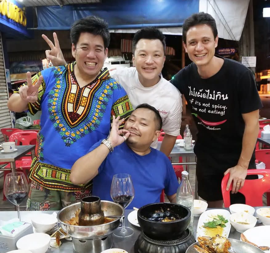 Food YouTuber Mark Wiens Had Plans To Open A Restaurant In S’pore - 8days