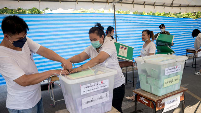 泰国选举非正式成绩：在野为泰党和前进党大幅领先