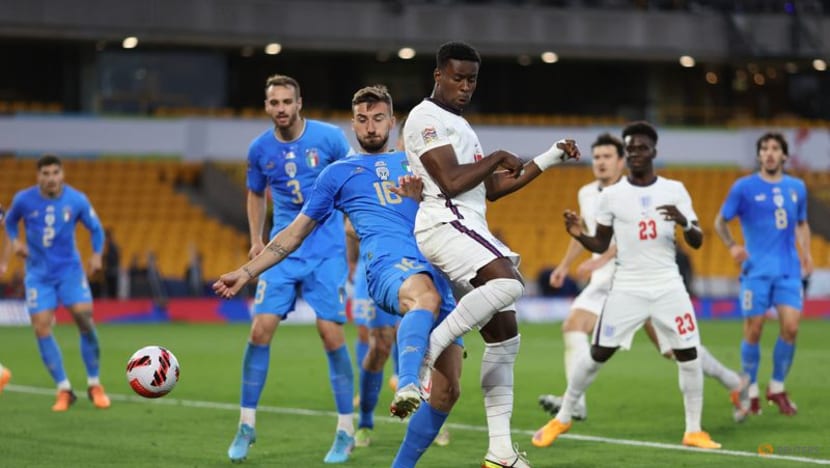England held by Italy in drab stalemate