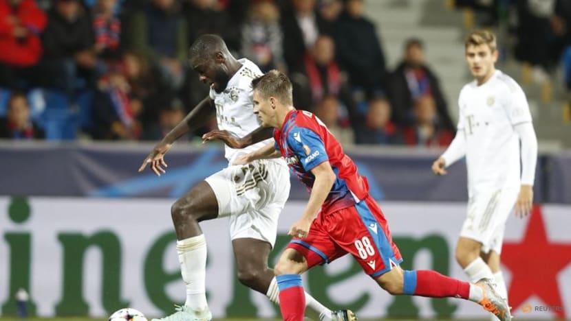 Soccer-Bayern Munich reach Champions League knockouts with 4-2 win over Plzen Soccer-Bayern Munich reach Champions League knockouts with 4-2 win over Plzen