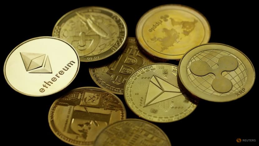 Bitcoin hits new record as crypto market cap exceeds US$3 tln Bitcoin hits new record as crypto market cap exceeds US$3 tln