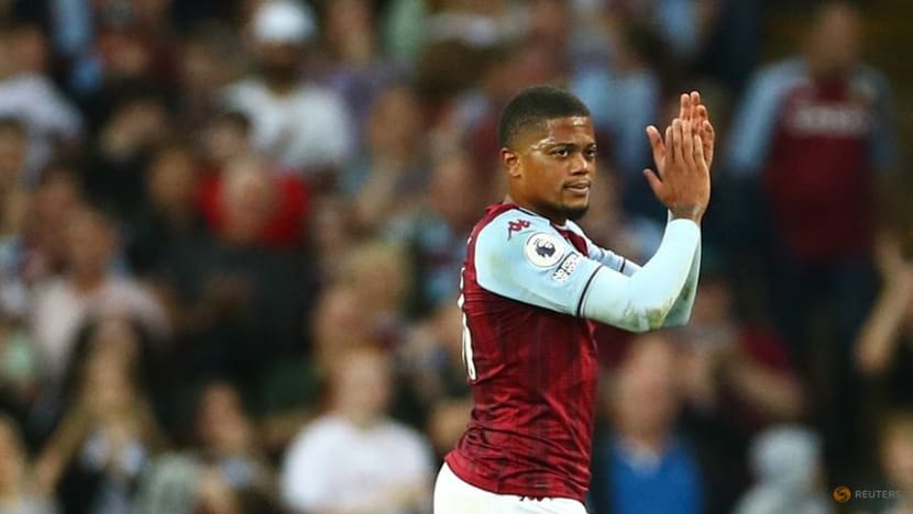 Football:
Now I feel like a Villa player, says Bailey after sparkling cameo Football:
Now I feel like a Villa player, says Bailey after sparkling cameo