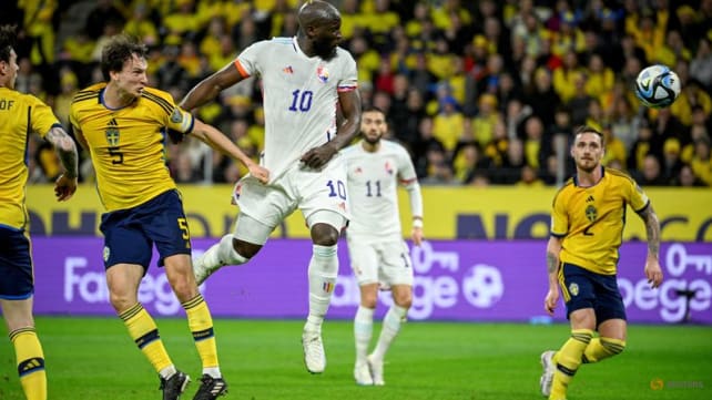 Lukaku treble sees Belgium beat Sweden and overshadows Ibra return