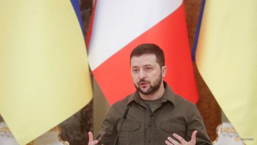 Ukraine's Zelenskyy says he spoke to Scholz, discussed more Russia sanctions