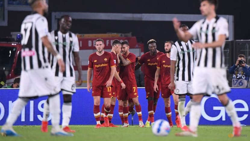 Abraham strikes to earn Roma narrow win over Udinese
Abraham strikes to earn Roma narrow win over Udinese