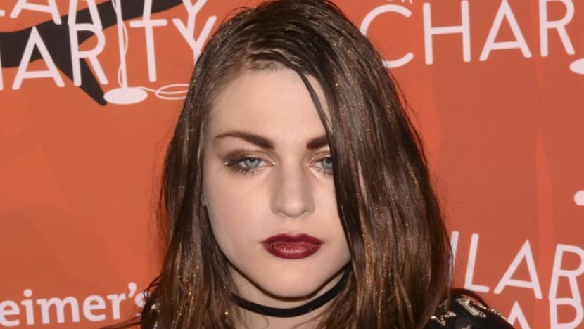Kurt Cobain's Daughter Frances Bean Cobain Turns 30, Reflects On 2017 Near-Death Experience: "Happy To Be Here"