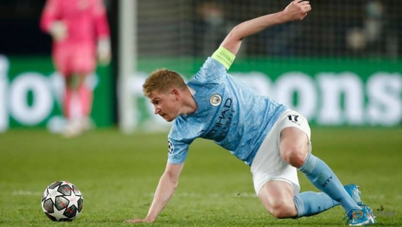 Football: Man City's De Bruyne back in training after injury Football: Man City's De Bruyne back in training after injury