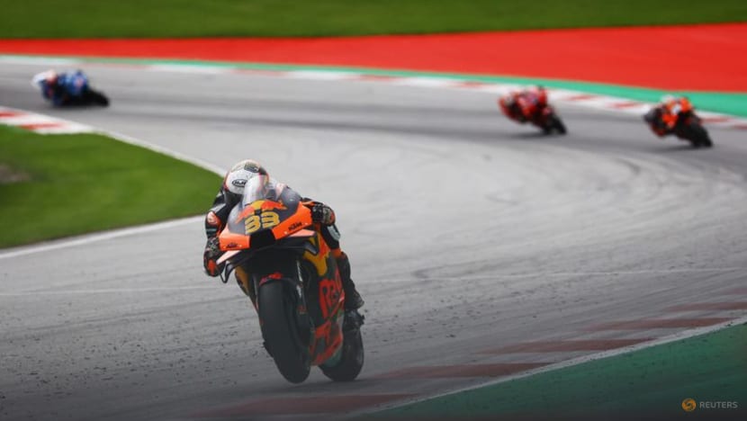 Motorcycling: Binder wins in Austria after tyre gamble pays off Motorcycling: Binder wins in Austria after tyre gamble pays off