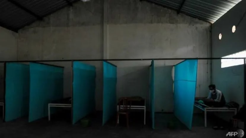 Rakyat Indonesia yang ingkar kuarantin dimasukkan ke "rumah berhantu"