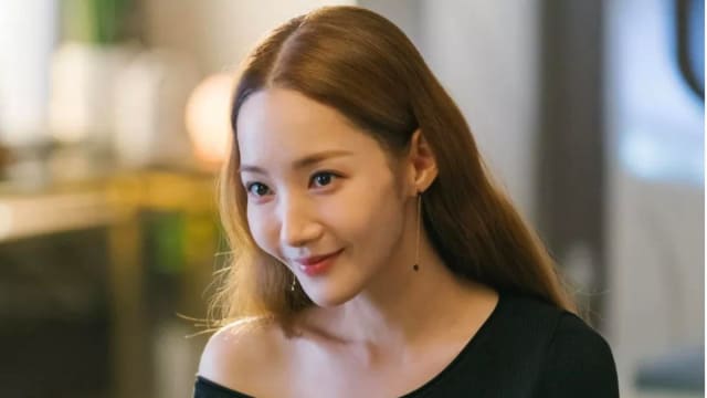 朴敏英爆热恋“可疑富豪”　曾涉多起诈骗案被判刑