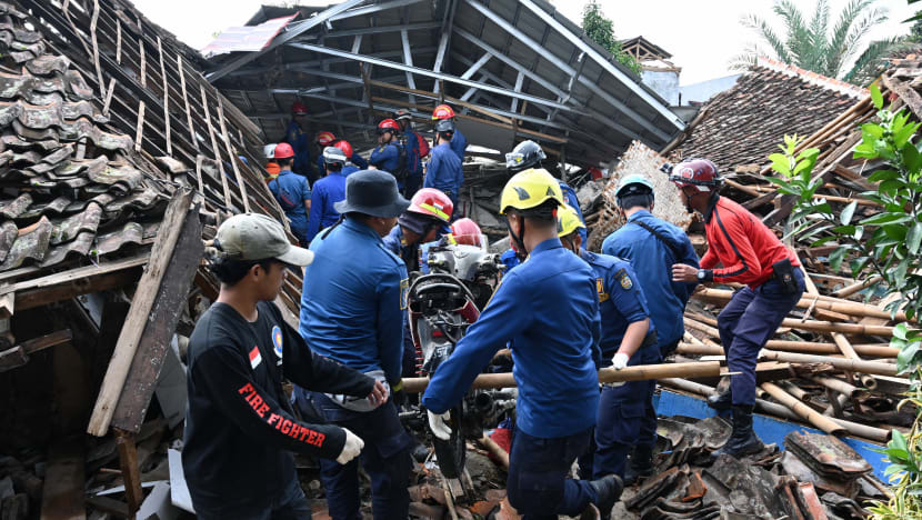 Angka korban gempa Indonesia meningkat kepada 310 