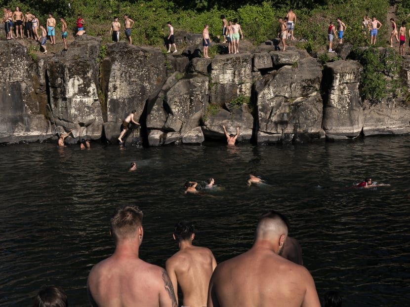 Scores dead as heatwave grips Canada, US: Police Scores dead as heatwave grips Canada, US: Police