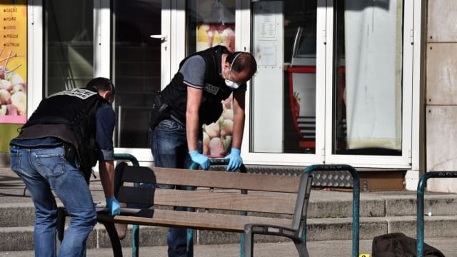 法国持刀伤人案：2死5伤 列为恐怖袭击处理 