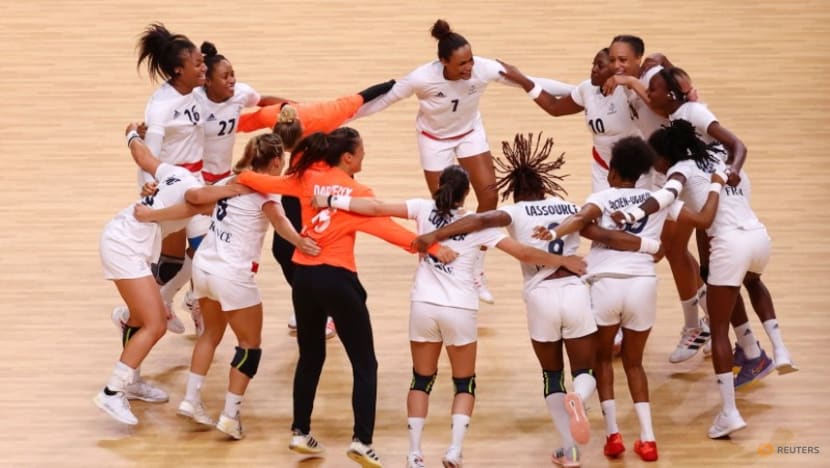Olympics-Handball-France earn first women's gold with 30-25 win over ROC Olympics-Handball-France earn first women's gold with 30-25 win over ROC
