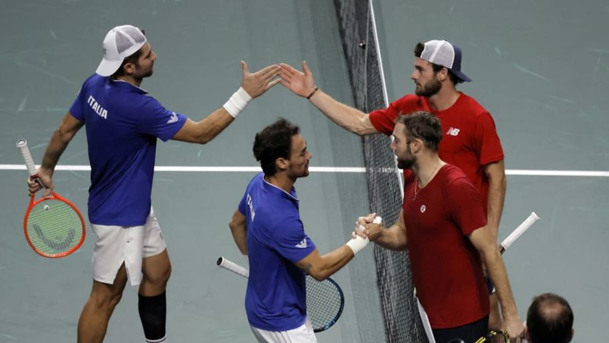 Kanada mengalahkan Jerman untuk maju ke semifinal Piala Davis bersama Italia