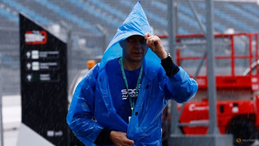 Final Russian GP practice cancelled due to rain, qualifying uncertain Final Russian GP practice cancelled due to rain, qualifying uncertain