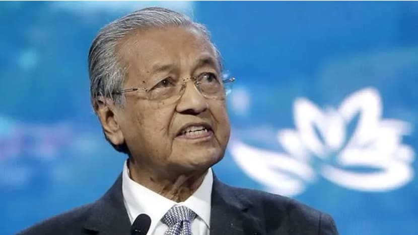 Tempoh kritikal Dr Mahathir tadbir negara tanpa bantuan Kabinet: Pengamat
