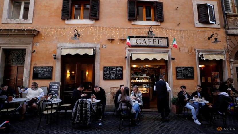 Italy to restrict access of unvaccinated to indoor venues: Sources Italy to restrict access of unvaccinated to indoor venues: Sources
