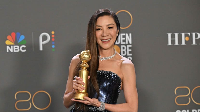 Michelle Yeoh dicalon Pelakon Wanita Terbaik Anugerah Oscar Michelle Yeoh dicalon Pelakon Wanita Terbaik Anugerah Oscar