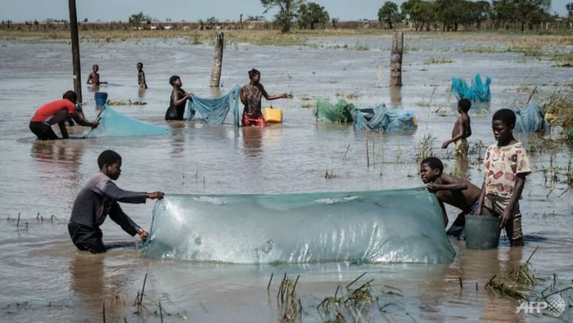 Mozambique cyclone survivors face 'ticking bomb' of disease Mozambique cyclone survivors face 'ticking bomb' of disease
