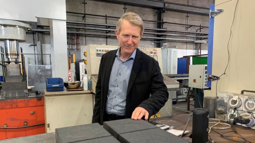 Australian engineers patent thermal block to store renewable energy Australian engineers patent thermal block to store renewable energy