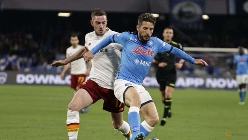 Napoli title hopes suffer blow as Roma snatch late draw Napoli title hopes suffer blow as Roma snatch late draw