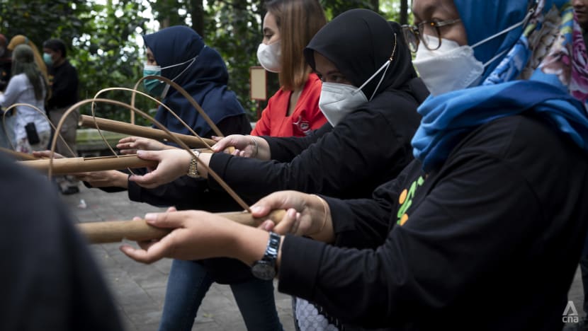 ‘I am not against modern games and gadgets’: Bandung activist wants to preserve Indonesian traditional children’s games