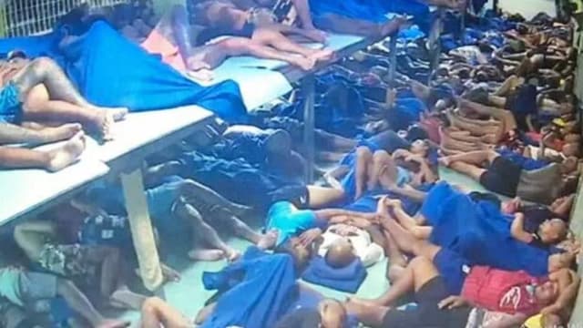 泰国监狱监控录像外泄 囚犯挤沙丁鱼画面网上曝光 