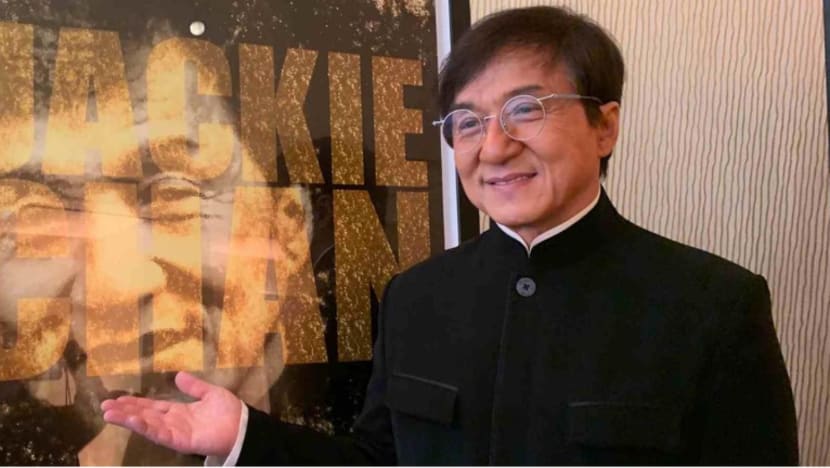 Pelakon Jackie Chan tawar ganjaran $200,000 untuk penawar virus korona baru