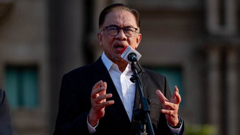 No more procurement approvals without tender process: Malaysia PM Anwar tells civil servants No more procurement approvals without tender process: Malaysia PM Anwar tells civil servants