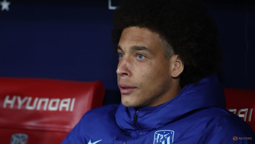 Belgium midfielder Witsel retires from international football