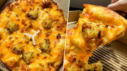 Pizza Hut’s Cheesy 7 Durian Pizza Taste Test: Nice Or Not?