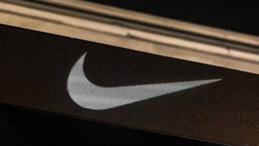 ரஷ்யாவிலிருந்து வெளியேறும் மற்றொரு நிறுவனம்... Nike ரஷ்யாவிலிருந்து வெளியேறும் மற்றொரு நிறுவனம்... Nike
