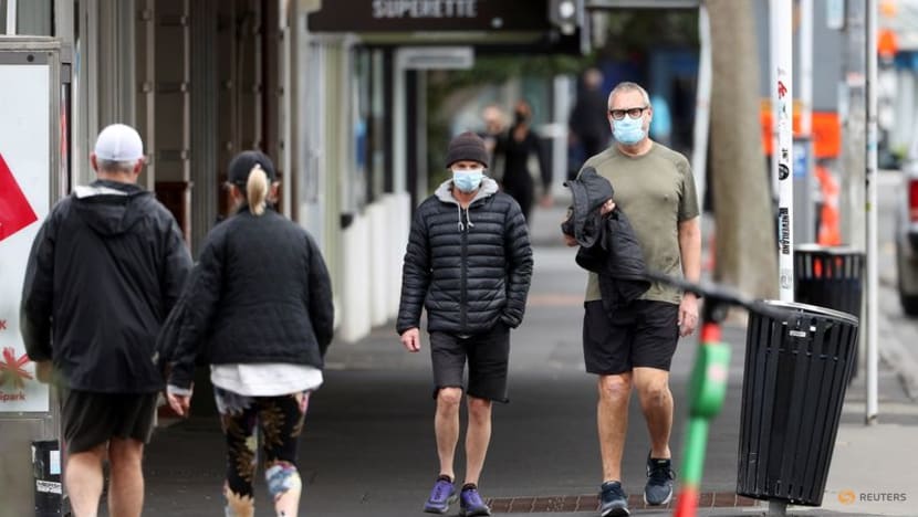 New Zealand's daily COVID-19 cases fall, some classrooms to reopen New Zealand's daily COVID-19 cases fall, some classrooms to reopen